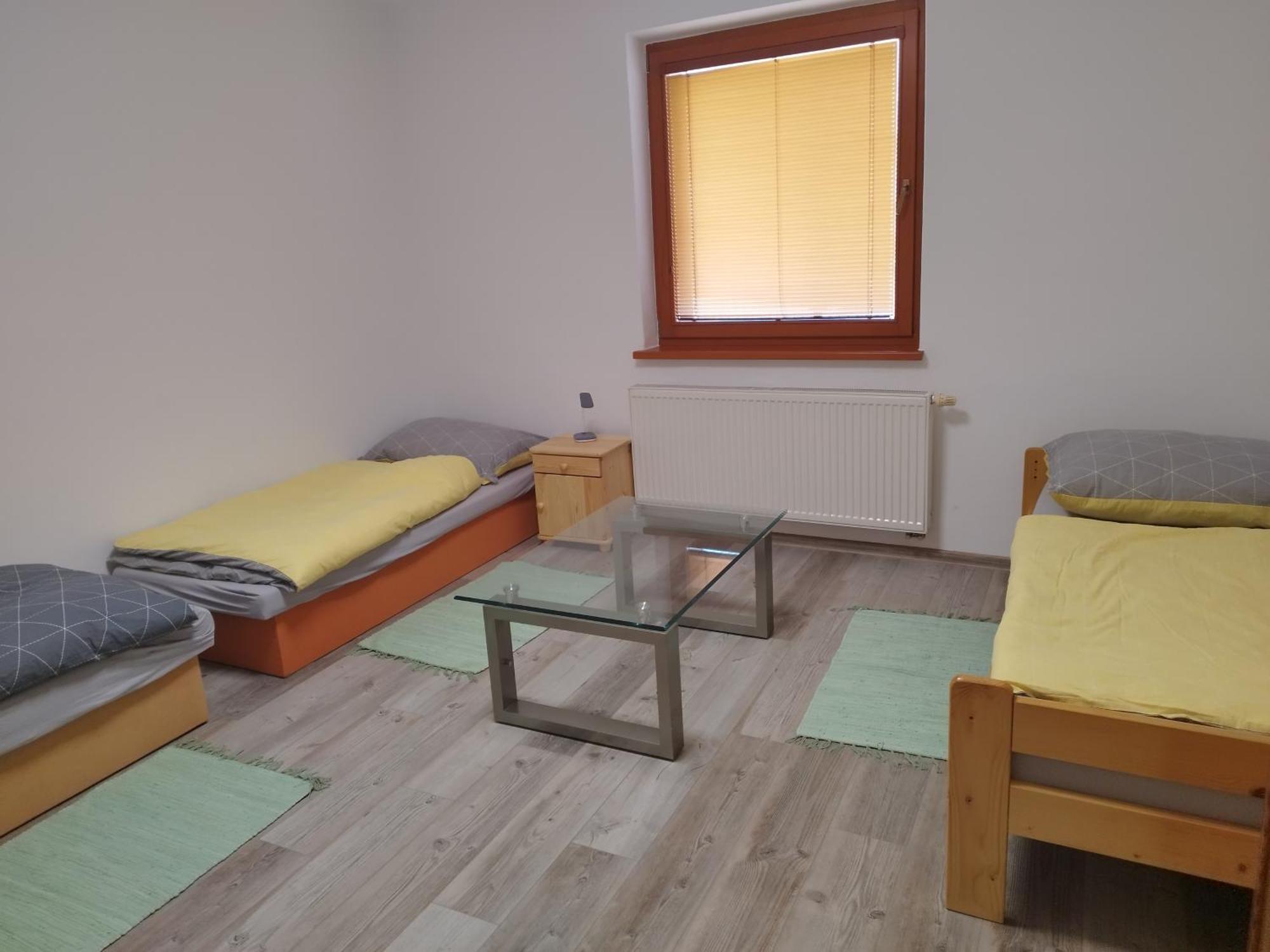 Ubytovanie Vo Dvore Badin Esterno foto